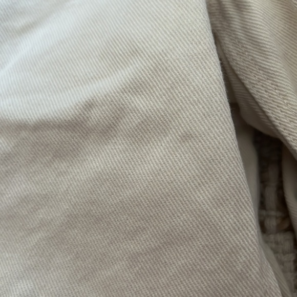 Aritzia Cream Cargo Pants These run small at waist Fit like size 4 - Picture 2 of 5